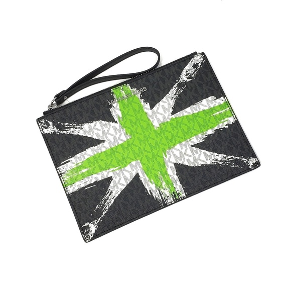 Michael Kors Handbags - Michael Kors London Wristlet Clutch Green